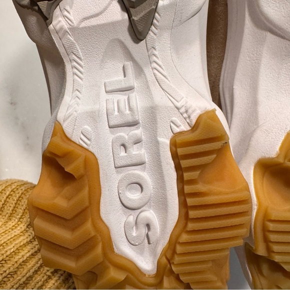 NEW SOREL Women’s Kinetic Breakthru Caribou Waterproof Boot US 6 EU 37 Beige - Picture 9 of 13